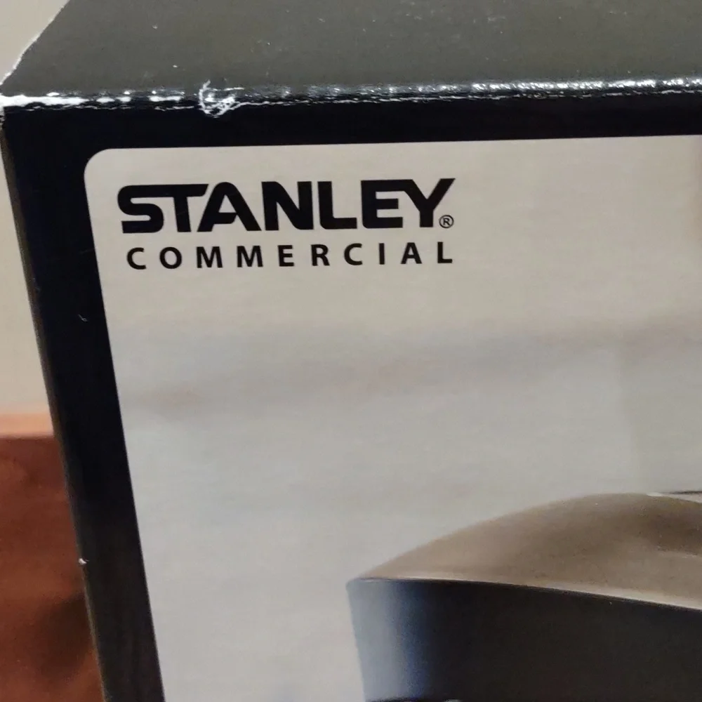 Stanley ergoserve stainless steel airpot for serving hot beverages, new
